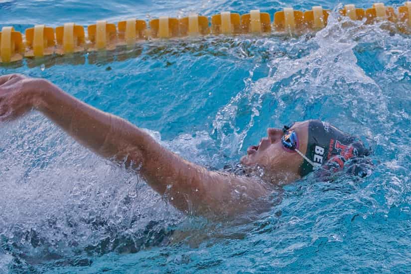 How To Prevent Muscle Cramps While Swimming