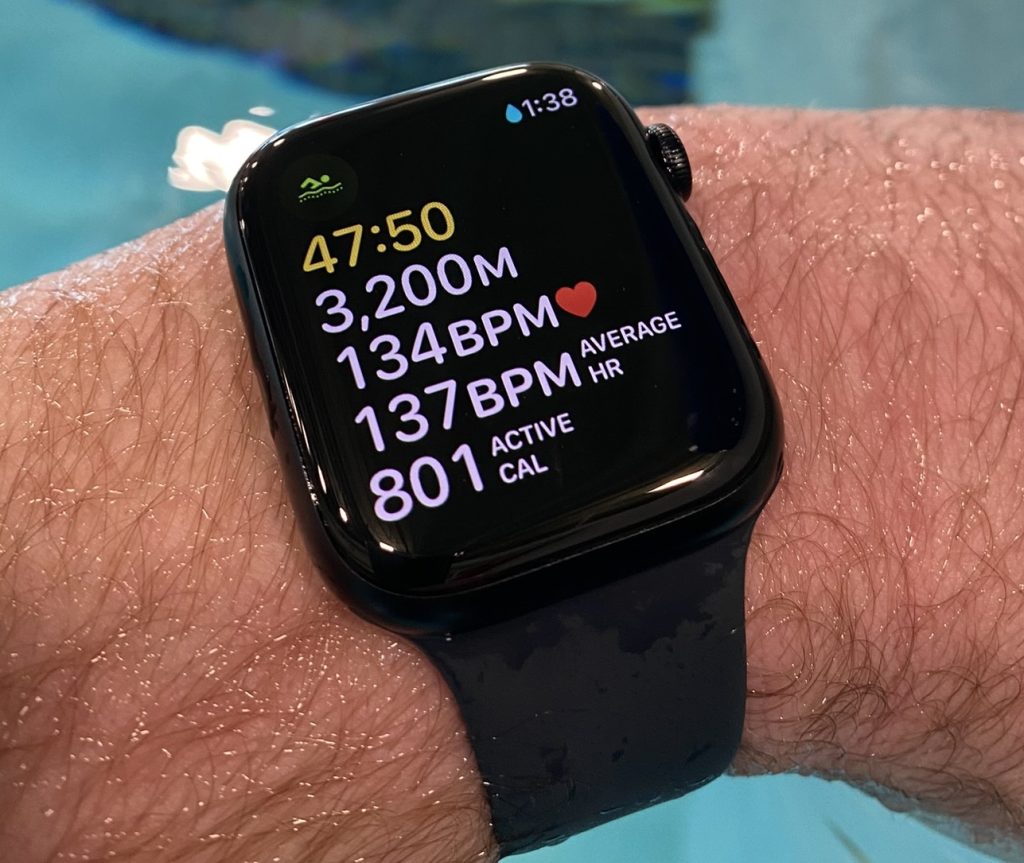 apple-watch-for-swimming-a-review-from-the-lap-pool