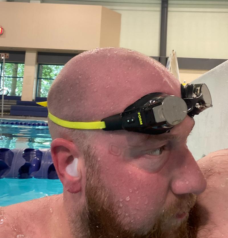 Swimming Goggles for Real-Time Workout Tracking - FORM 2 Smart Swim Goggles