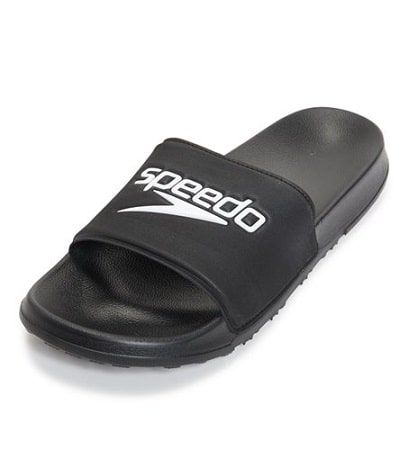 best shoes for pool deck