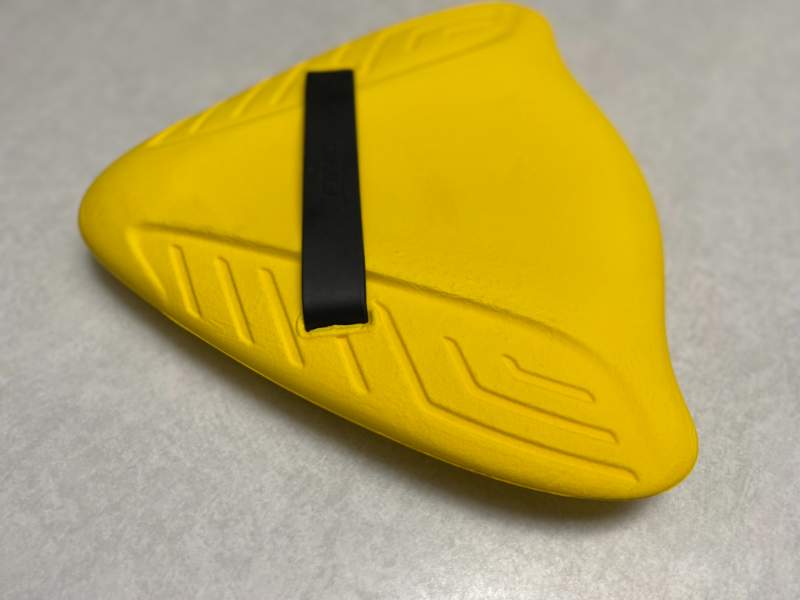 FINIS Alighment Kickboard Review - Flip Turns More Easily