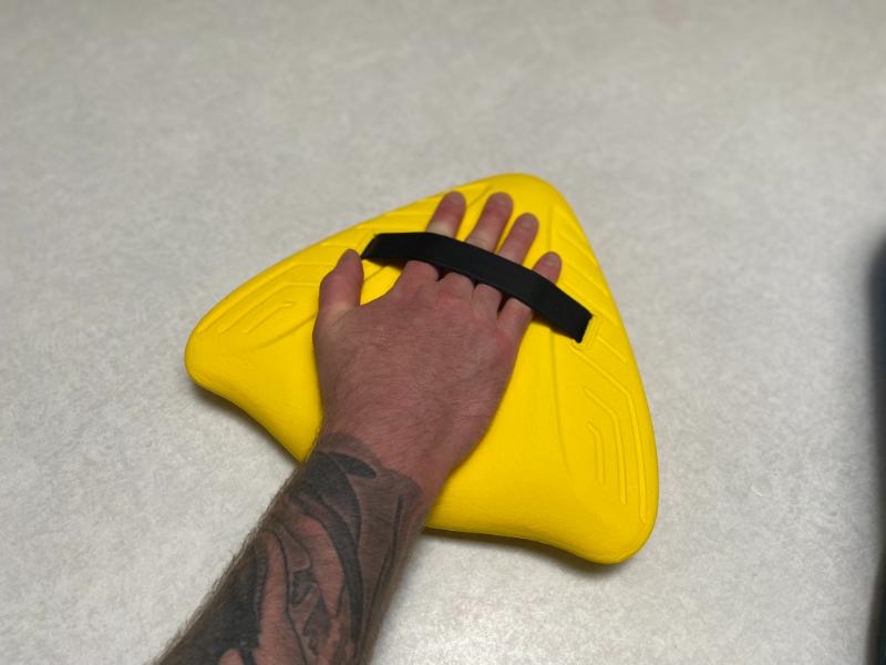 FINIS Alignment Kickboard - Use for One Arm Drills